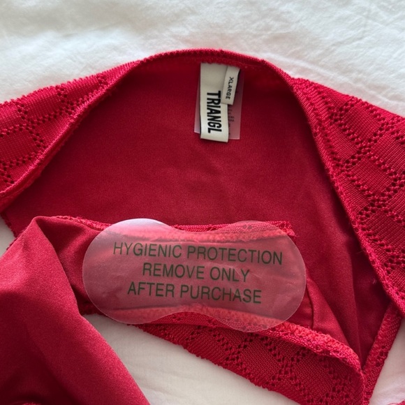 Triangl Pasha Maia red size XL BNWT - Picture 2 of 6